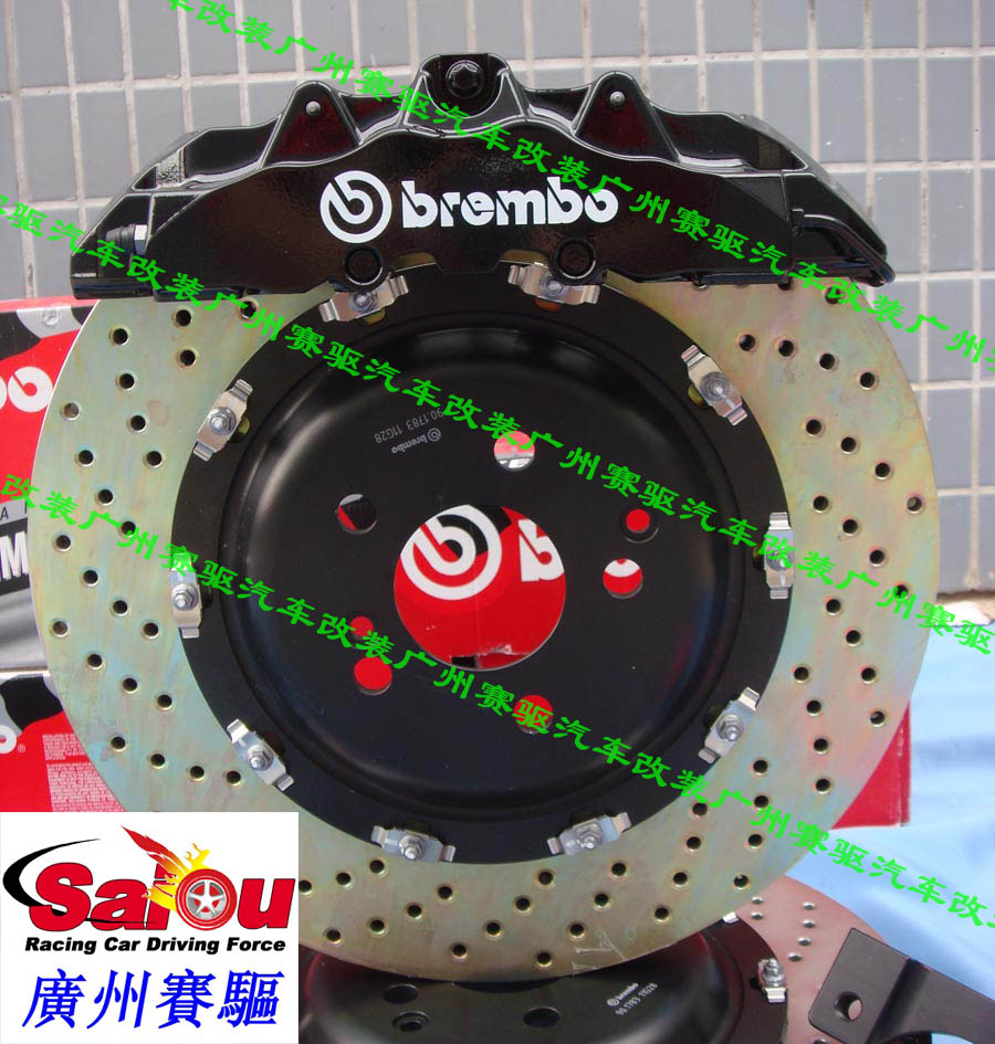 意大利BREMBO原裝進口8活塞卡鉗專用高性能剎車片 耐高溫、耐磨、摩擦系數(shù)大等特點