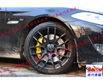 寶馬新5系F10 F18改裝BREMBO GT版剎車(chē)套裝 寶馬改裝BREMBO六活塞卡鉗競(jìng)技版剎車(chē)套裝